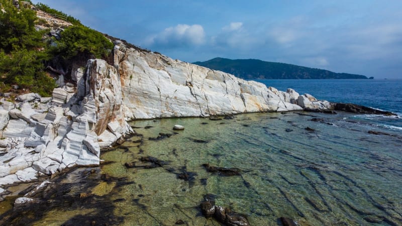 Στιγμιότυπο από ΑΛΥΚΗ: Ο ΑΡΧΑΙΟΣ ΟΡΜΟΣ ΤΟΥ ΜΑΡΜΑΡΟΥ