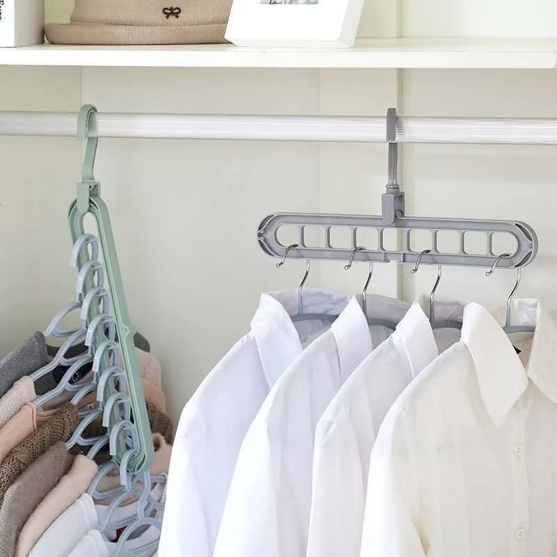 Space Saving 9 Hole Clothes Hanger - Multipurpose Foldable Closet Organizer
