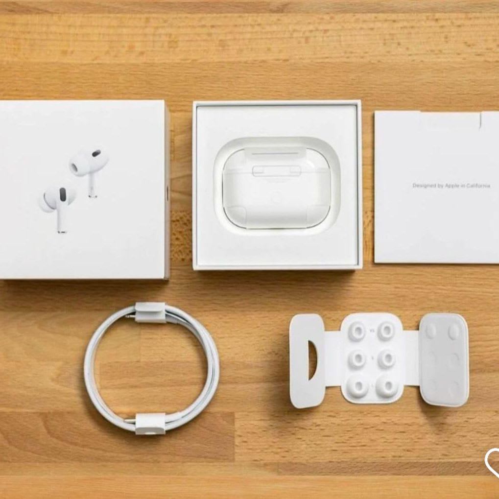 AirPods Pro 2 Lanyard Buzzer Edition | Type-C High Quality Box Pack