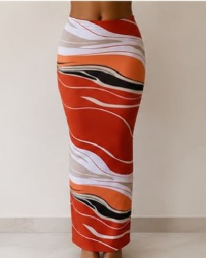 4. Pattern Straight Skirts in Pattern