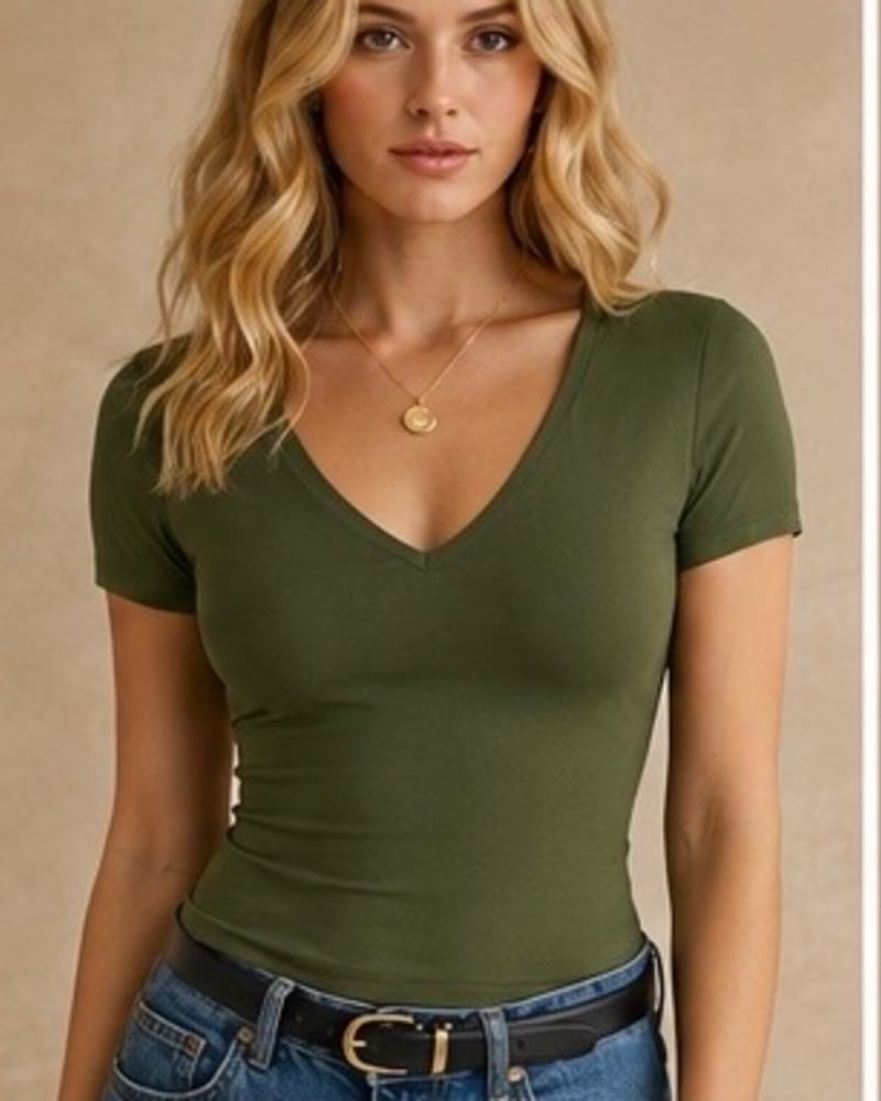 V-neck basic top in Army green