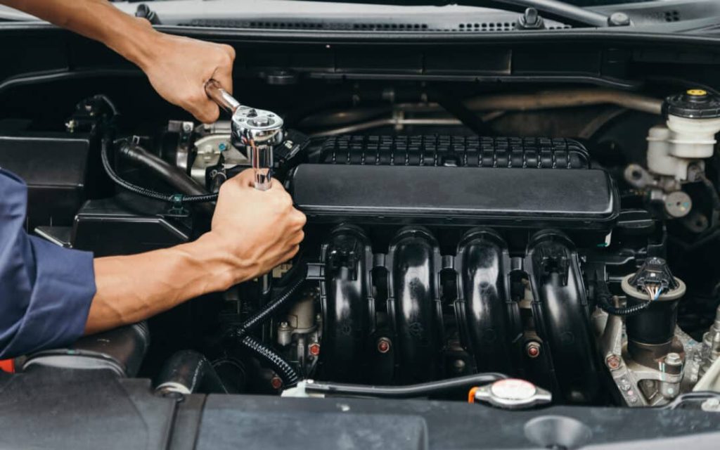 Car Repair Tips: Keep Your Car in Top Condition with Cashing Carz