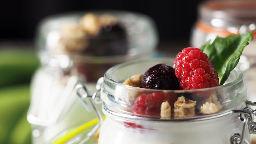 probiotic yogurt for skin health and skin care