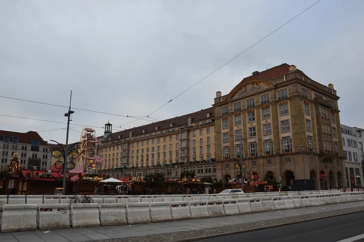 Striezelmarkt dresden 2024