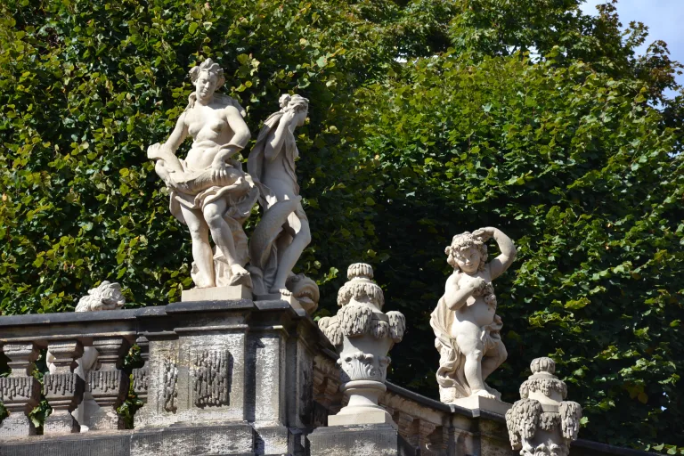 Zwinger7