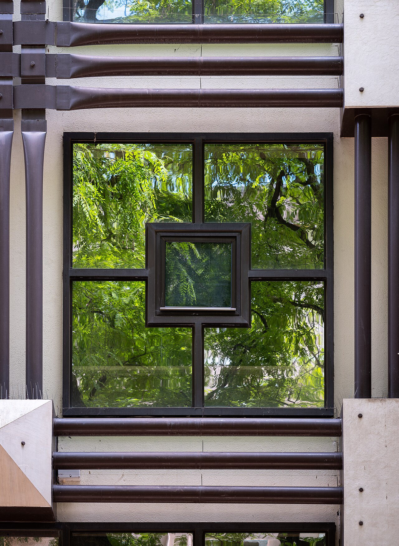 Modern Lisbon hotel