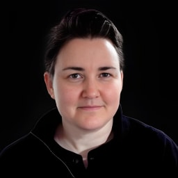 Cat Hofmann