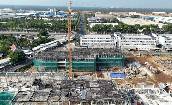 Công trường nhà ở xã hội Công đoàn Giao Long, Vĩnh Long · ảnh Hoàng Lộc, nguồn Công đoàn Việt Nam ngày 03/10/2026