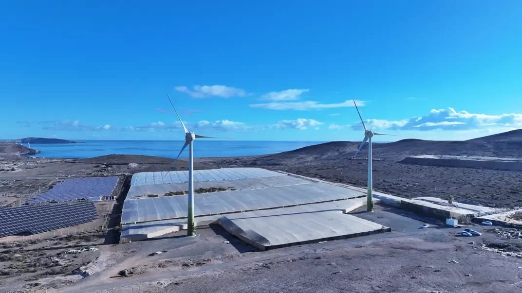 Portada de la noticia: El Grupo Pérez Moreno supera los 56 GWh de generación renovable en 2025