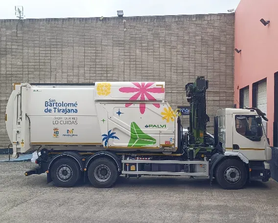 Portada de la noticia:  Ayagaures Medioambiente comienza el servicio de recogida en San Bartolomé de Tirajana