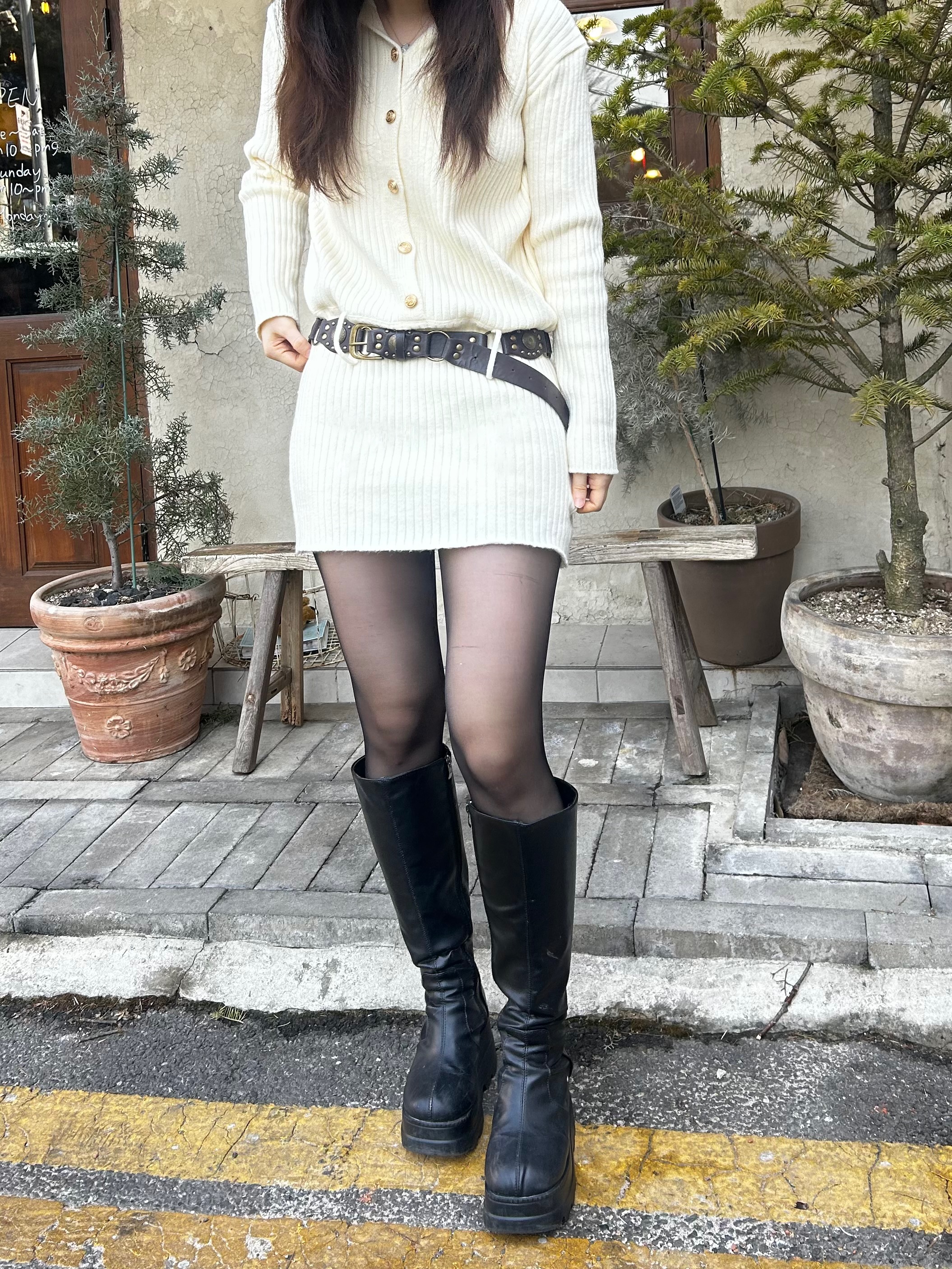 [-3kg 몸매보정 핏 개강룩] 크림 여리핏 골지 후드 페미닌 니트 미니원피스 (벨트는 선택사항)