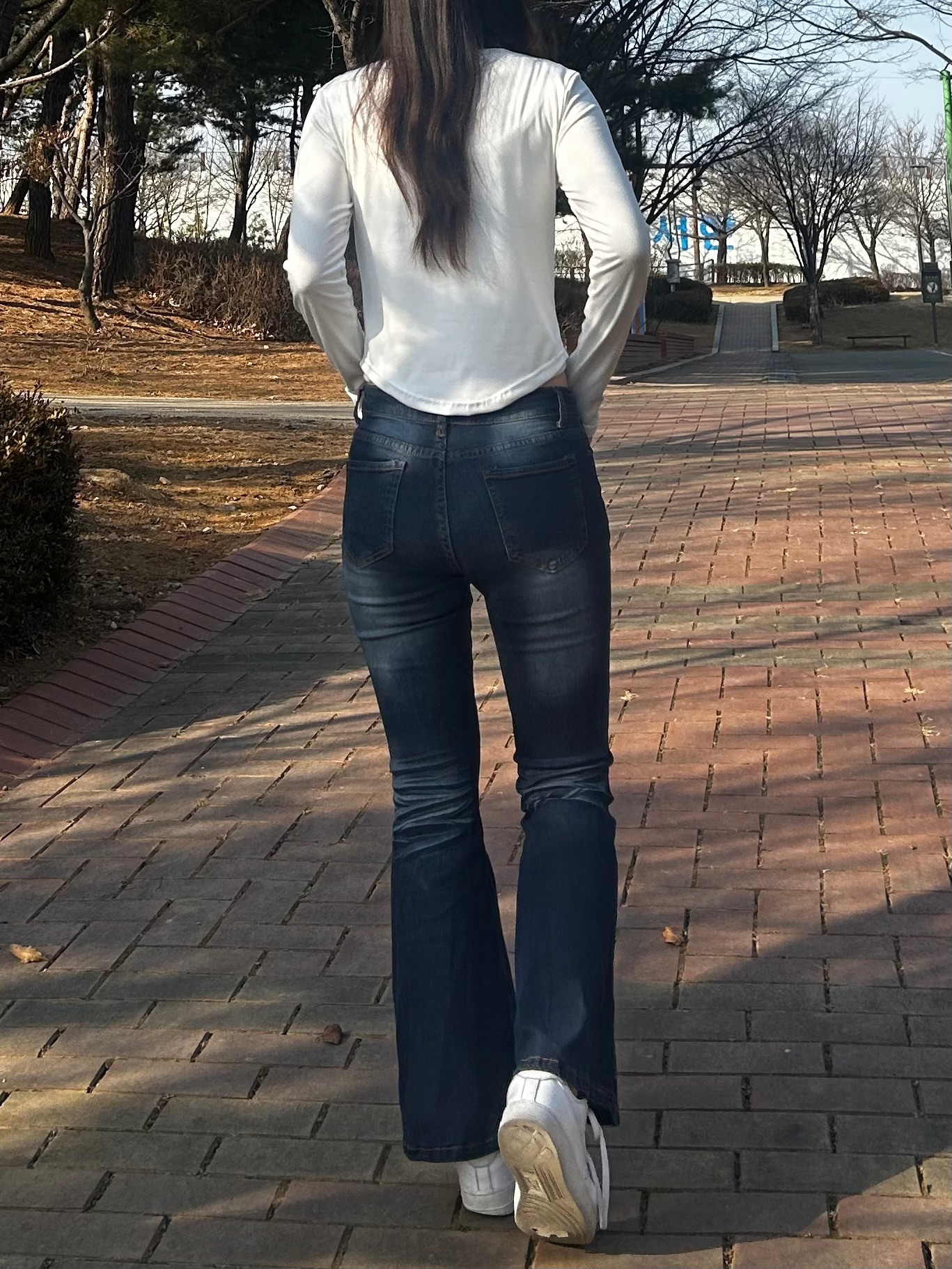 하이틴 롱다리 스판 청바지 몸매 보정 골반 데님 부츠컷 팬츠