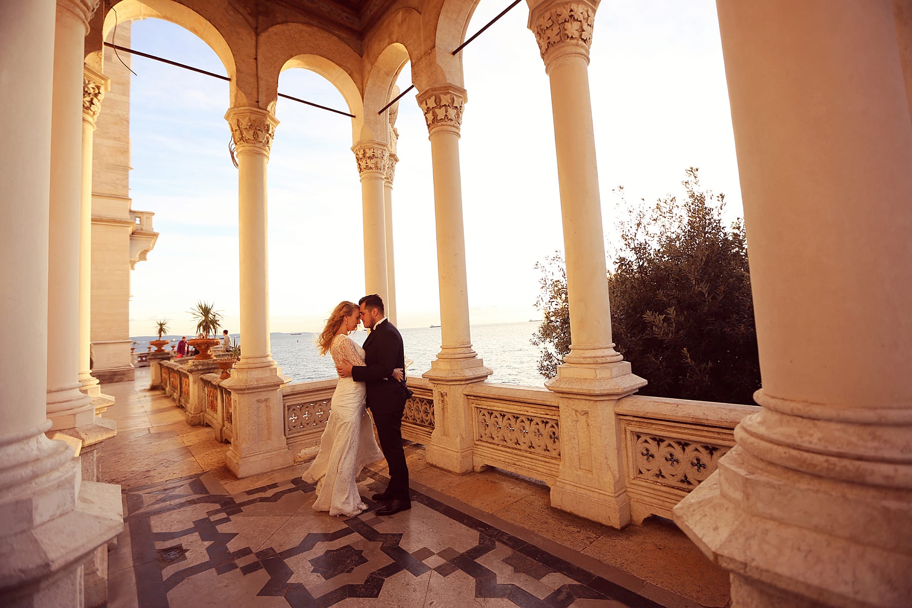 Destination Wedding Planning Tips