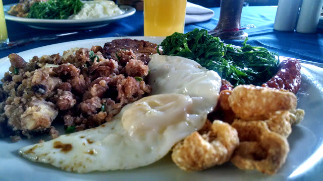 Feijão Tropeiro, na Casa do Ouvidor (Ouro Preto - Minas Gerais)