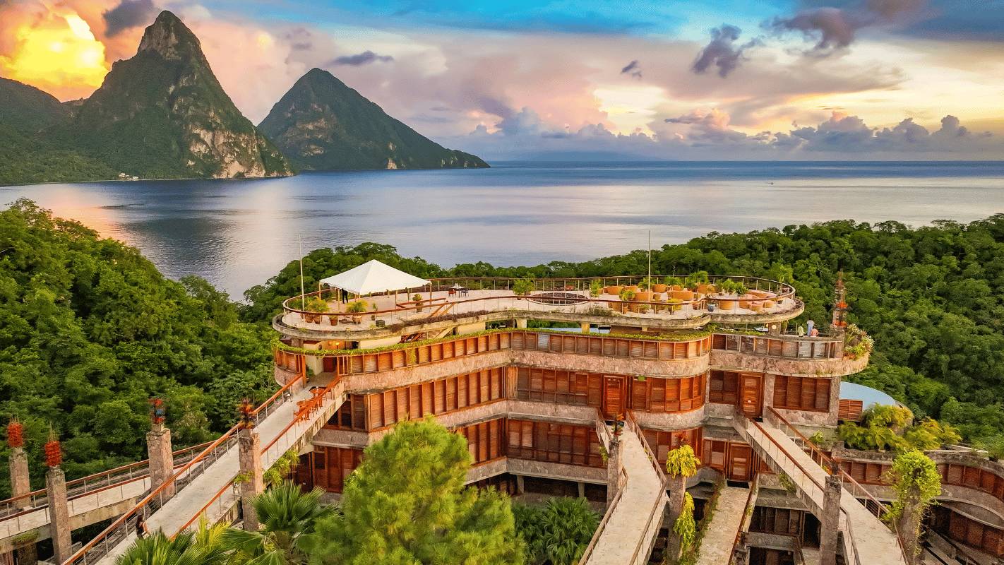 Photo of Jade Mountain