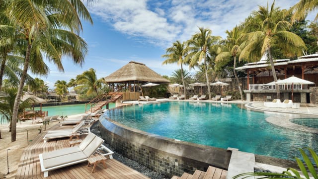 Photo of Paradise Cove Boutique Hotel