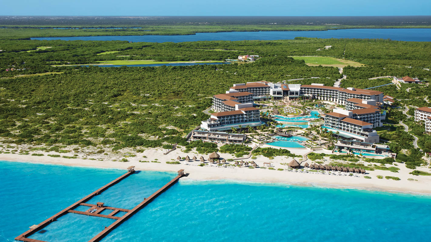 Photo of Dreams Playa Mujeres Golf & Spa Resort