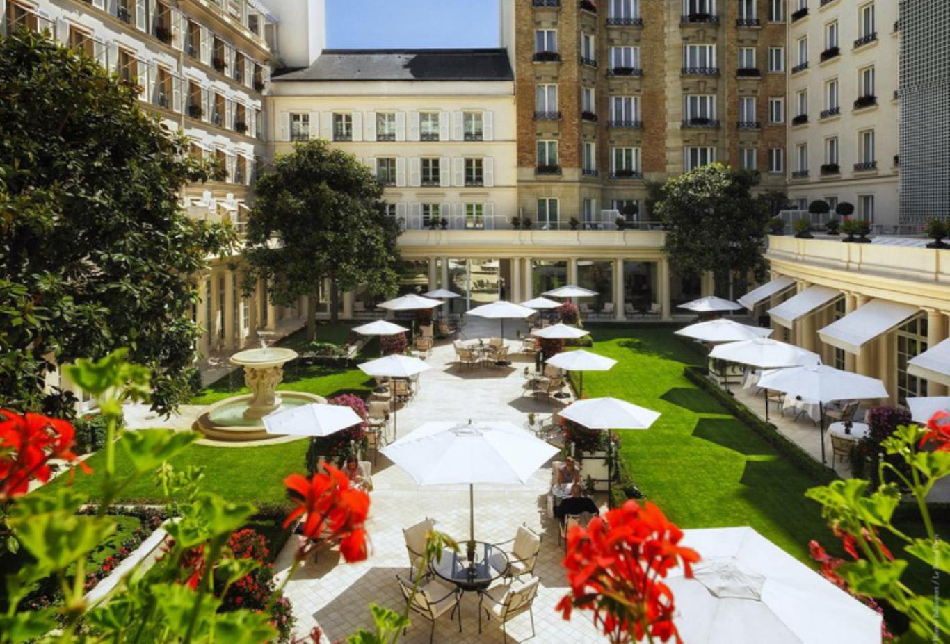 HOTEL LE BRISTOL フランス語 Le Bristol Paris, France – Hotel Review | Condé Nast Traveler