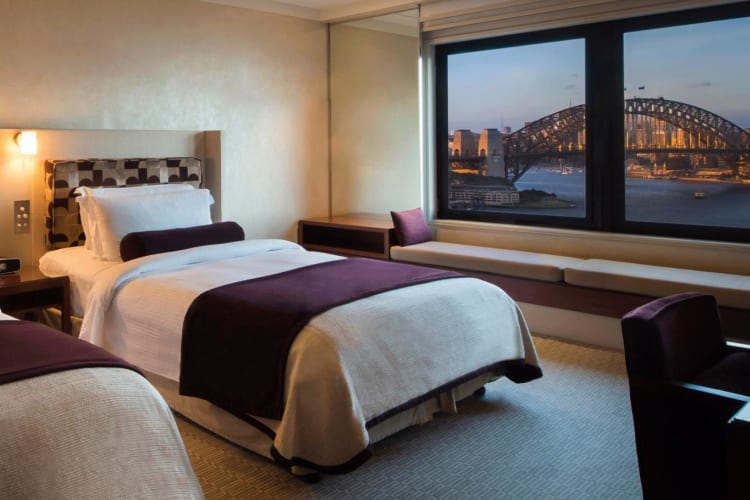 Twin-Harbour-Bridge-View-Room
