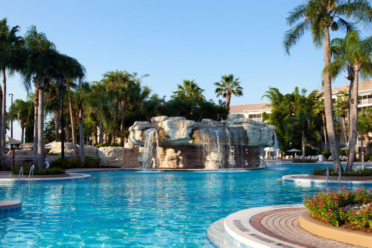 Bella Pool
