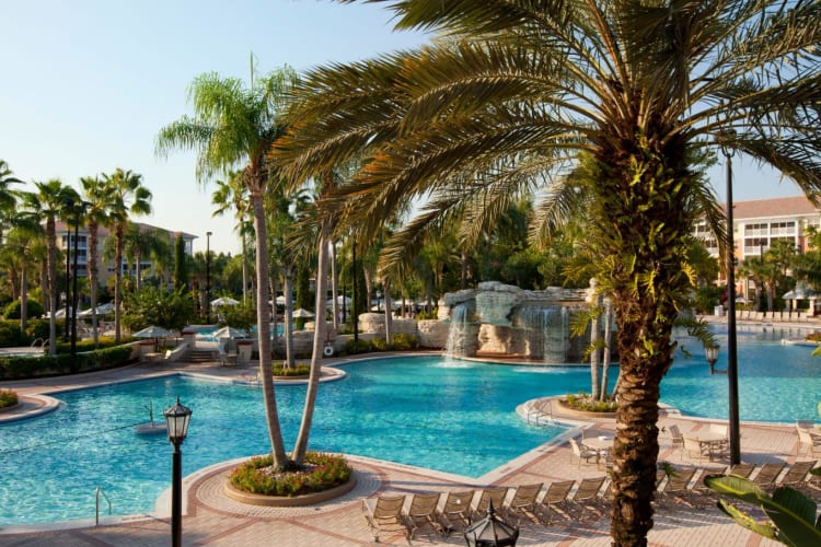 Bella Pool