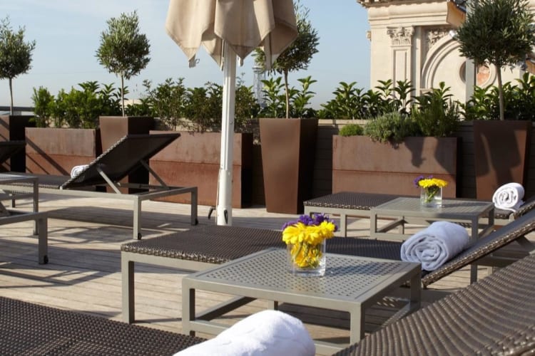 Rooftop-terrace-and-loungers