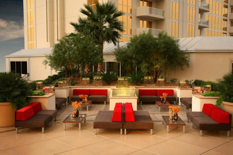 Outdoor Lounge