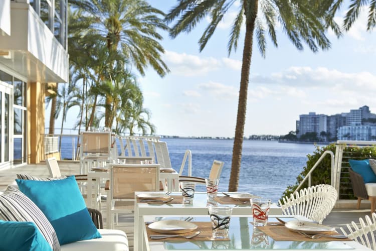 La Mar Terrace
