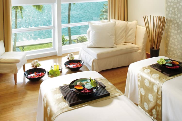 Spa Couples Suite