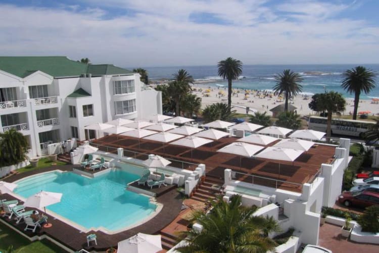 Pool-and-beach-view