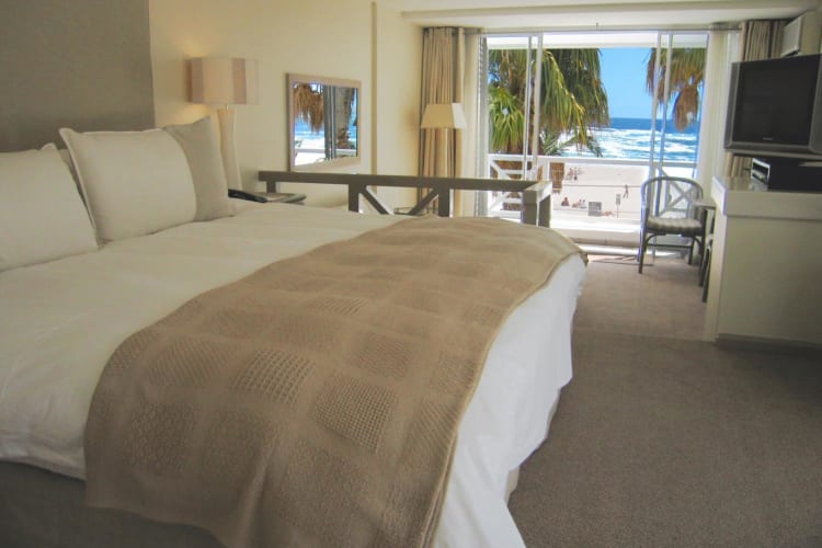 Sea-View-Room