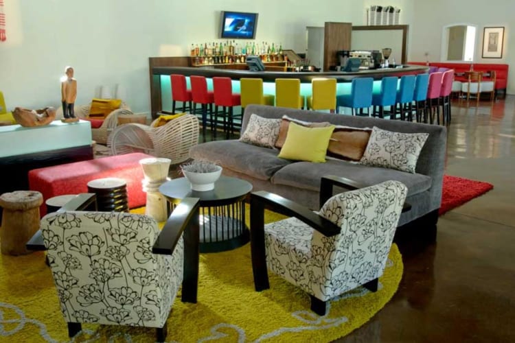 Bar