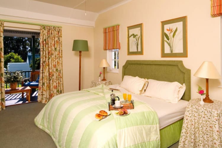 Garden Deluxe Bedroom