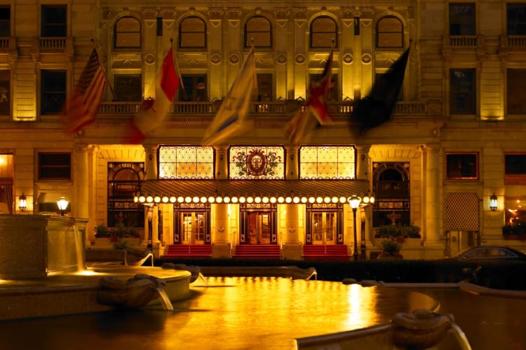 Fifth Avenue Entrance