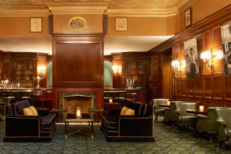 The Palace Bar