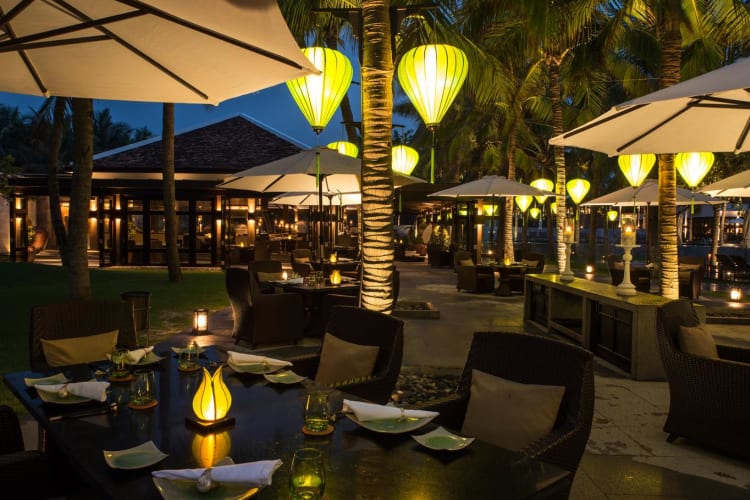 The-Beach-Restaurant-Outdoor