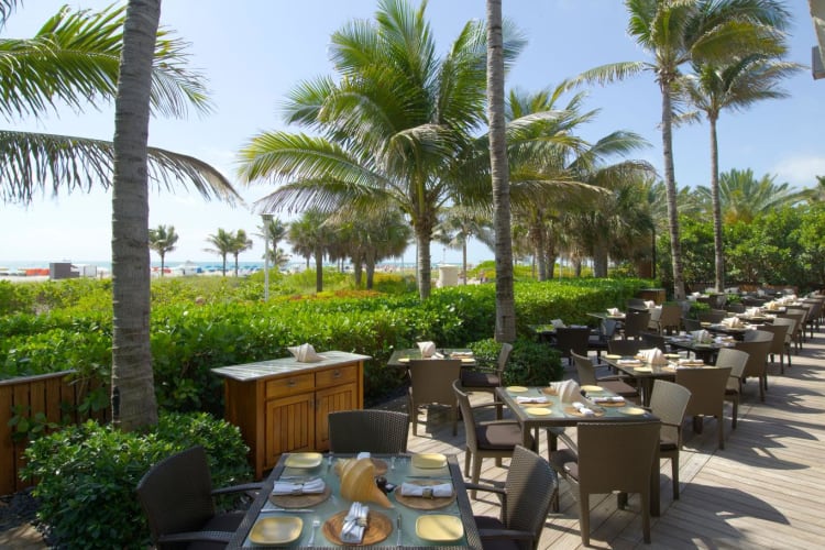 Beach Bar
