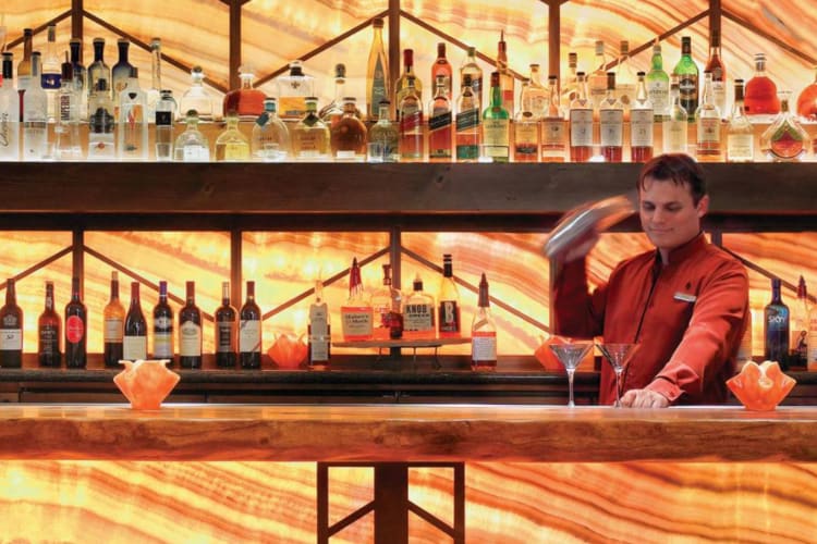 Onyx Bar & Lounge