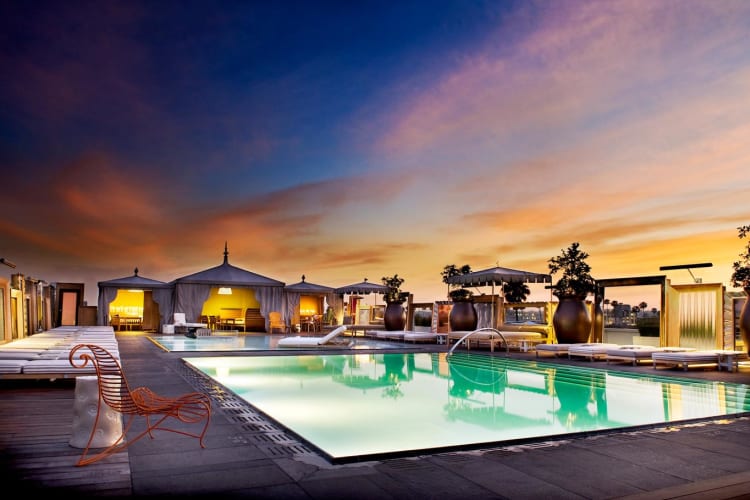 Pool-Deck