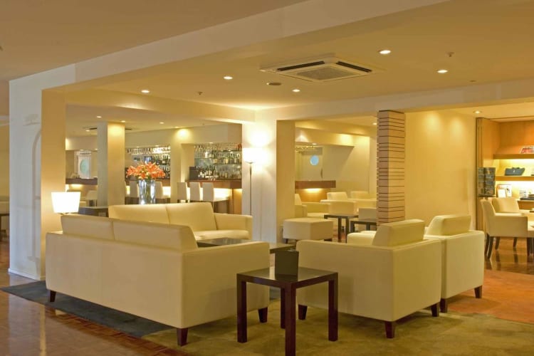 Guest-lobby