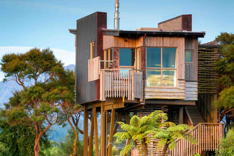 Treehouse