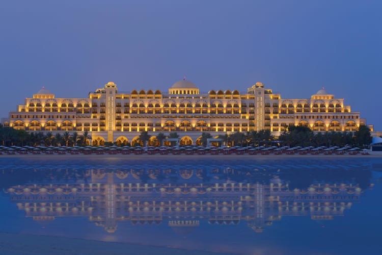 Hotel by night