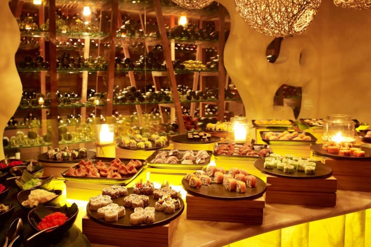 Japanese restaurant night