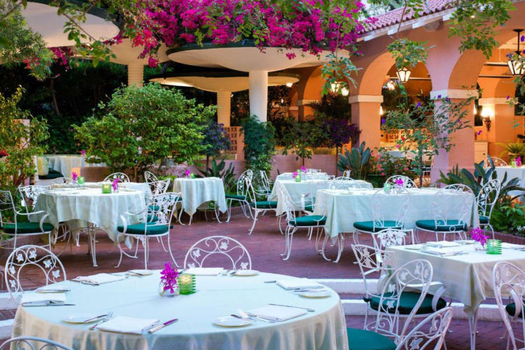Beverly_Hills-Polo-Patio