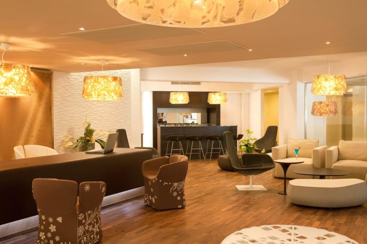 Elite Club Reception Lounge