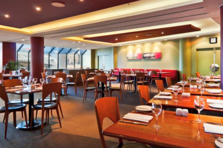 Clarendon St Grill