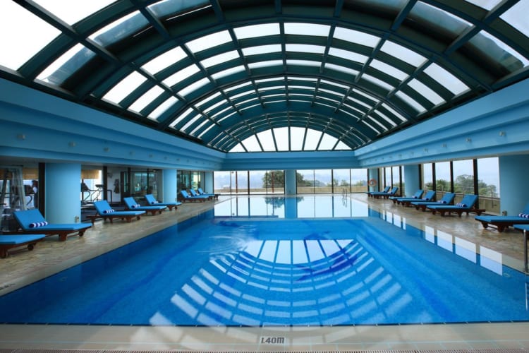 Swimming-pool