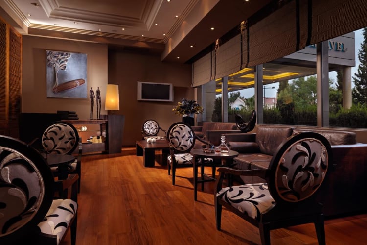 Cigar Lounge