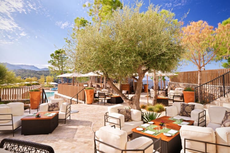 Sa Talaia Pool Bar