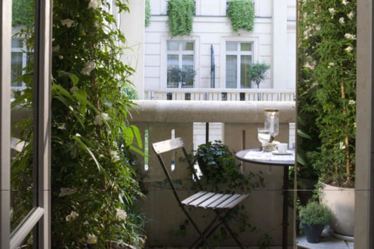 Spa-garden-seating